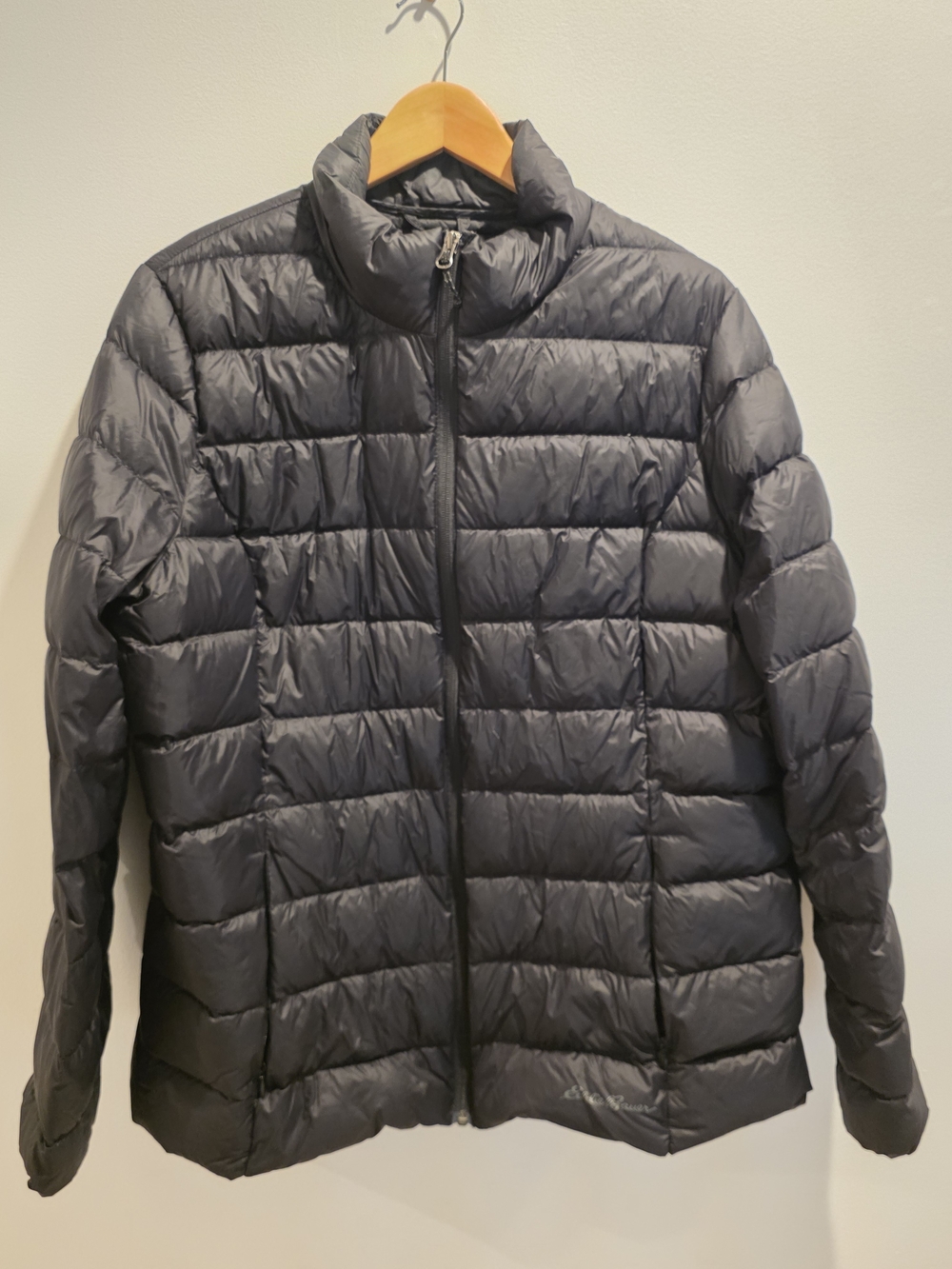 Eddie Bauer Women's Black Quilted Lightweight Puffer